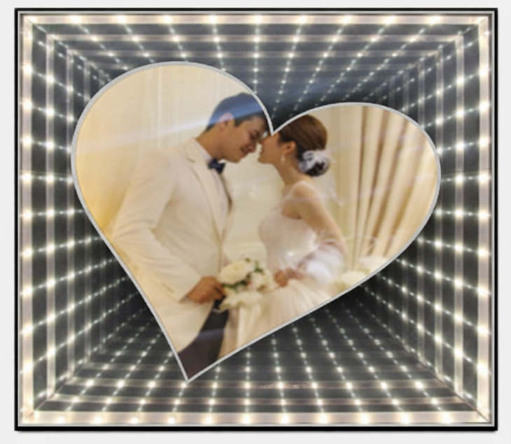 Portarretrato decorativo con luz LED cuadrado con corazon