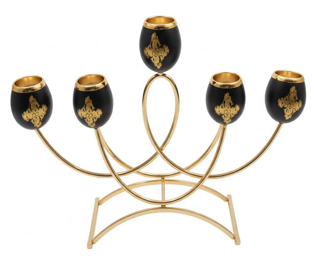 Candelabro de Metal – Decoración Elegante y Moderna ✨