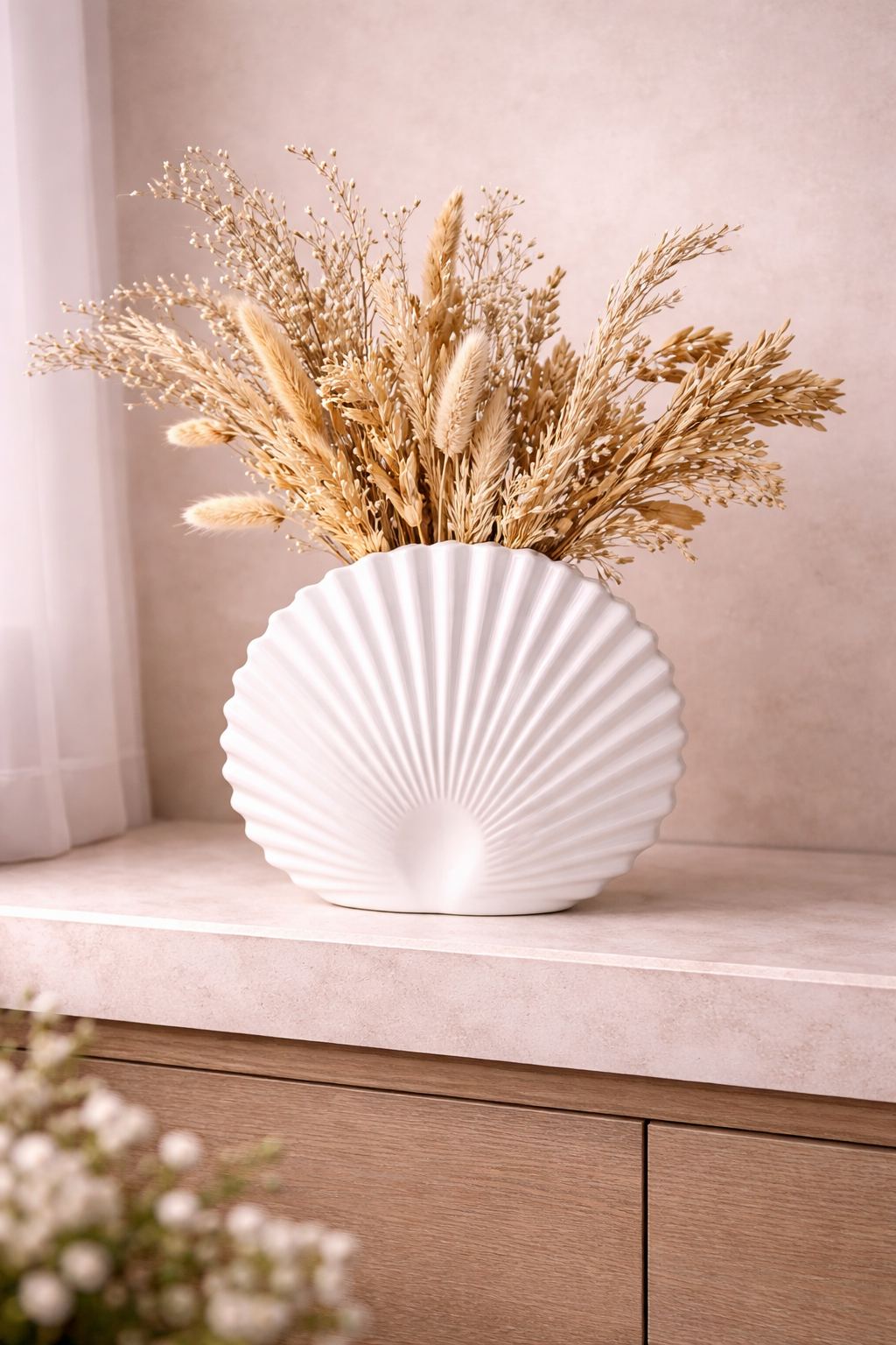 Florero Cerámico Alto – Elegancia Contemporánea