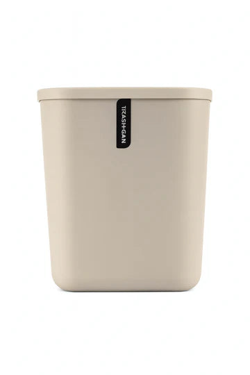 Bote de basura plastico para baño.