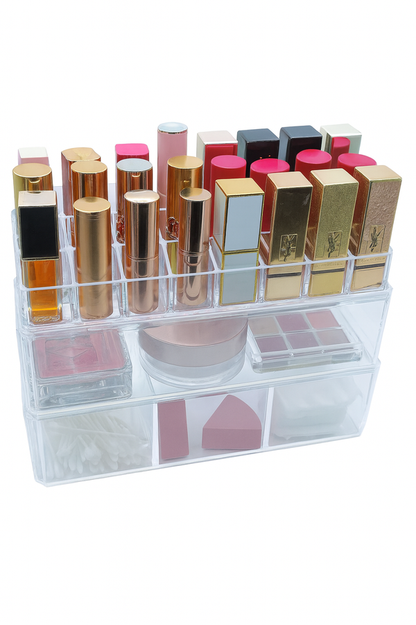 Caja organizadora de plástico para maquillaje.