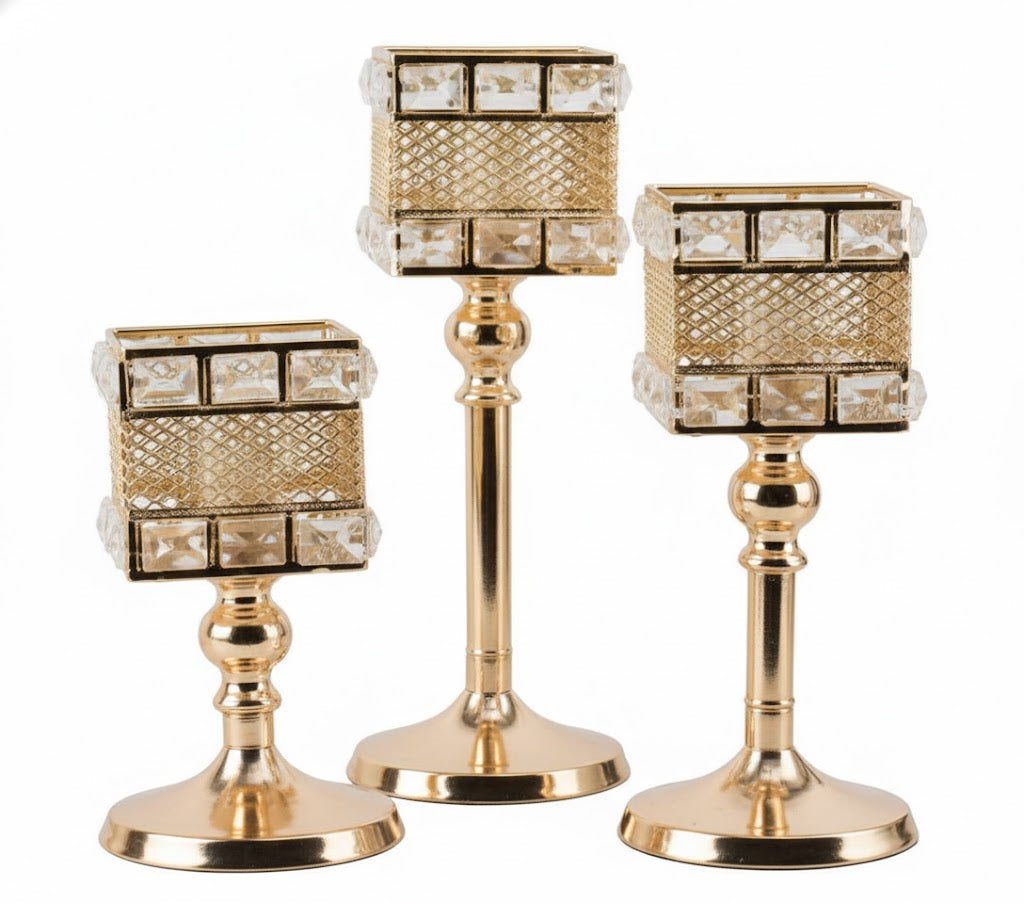 Set de Candelabros – Elegancia y Ambiente Cálido