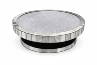 Mesa con tablero de densidad y vidrio.