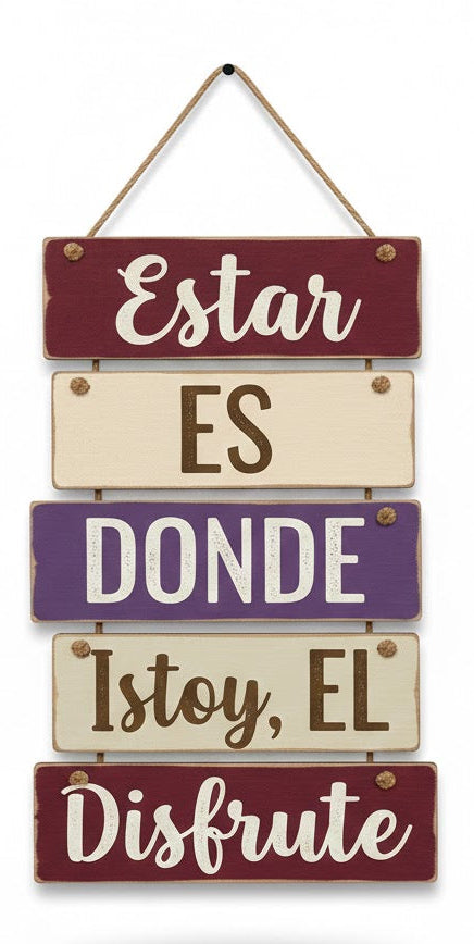 Adorno colgante de madera