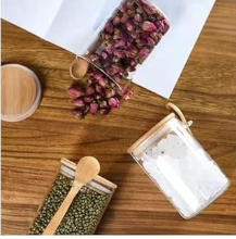 Tarro de vidrio con tapa y cuchara de bambú | 1500 ml