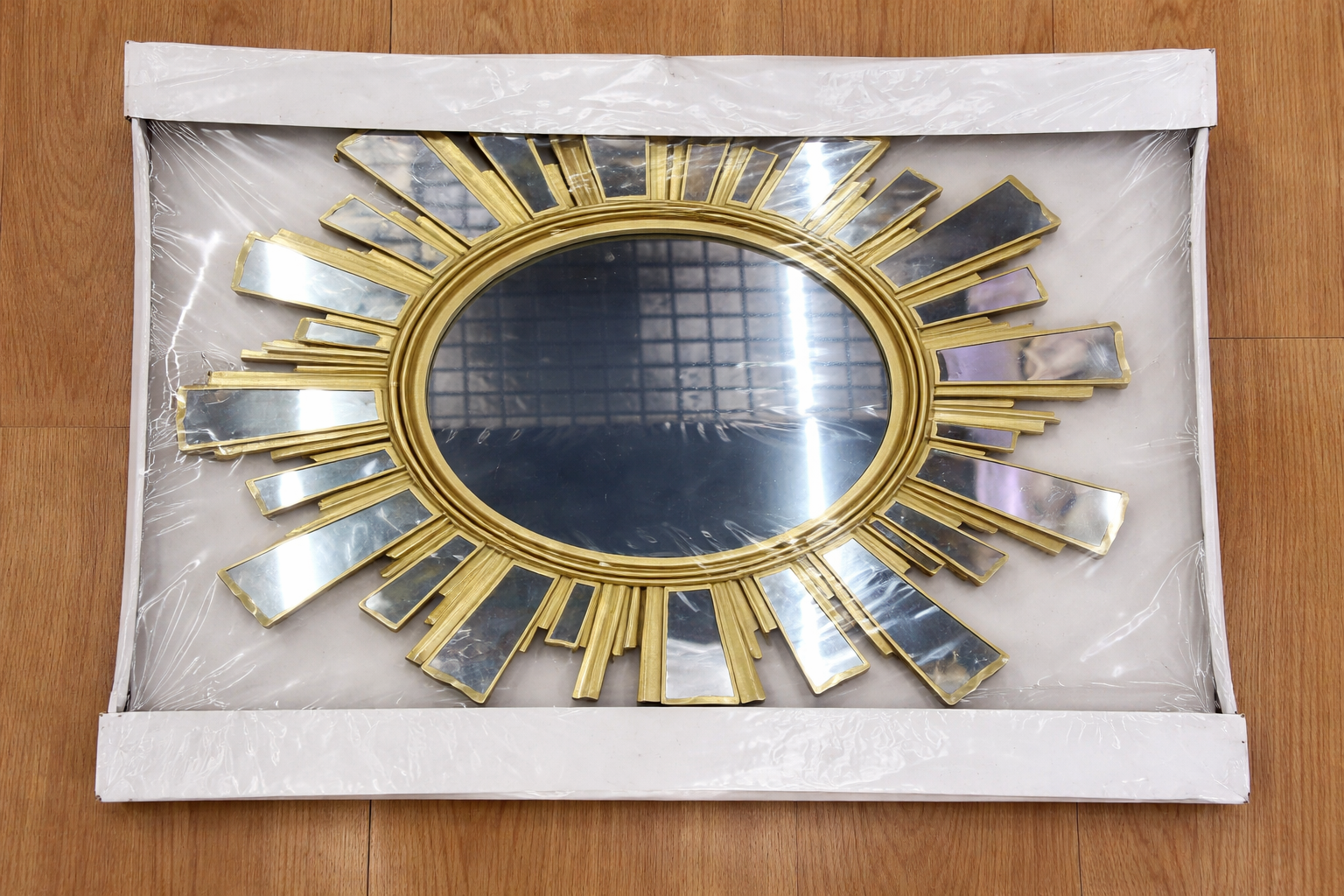 Espejo Decorativo Dorado – Diseño Elegante