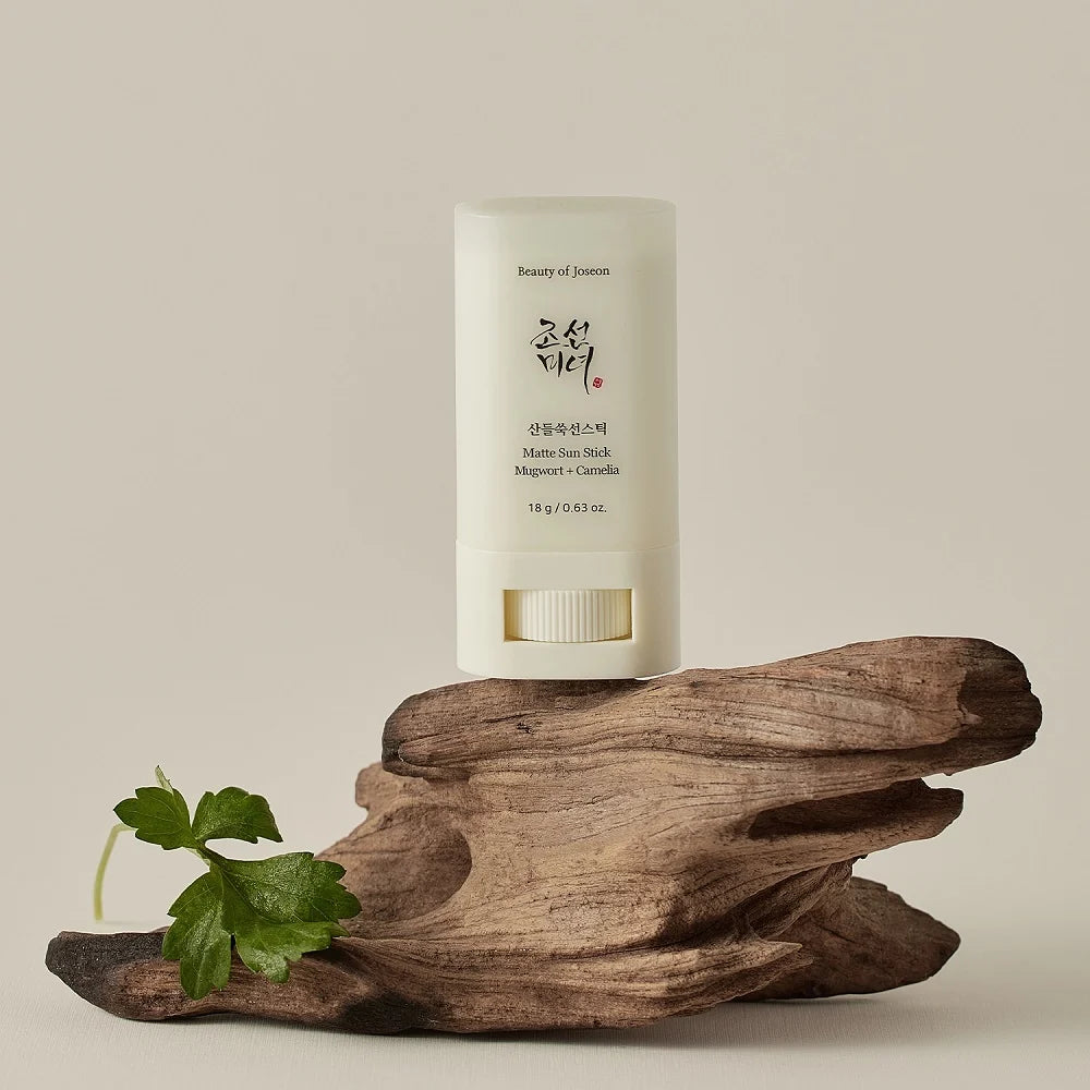 [Beauty of Joseon] Matte sun stick : Mugwort + Camilia 18g