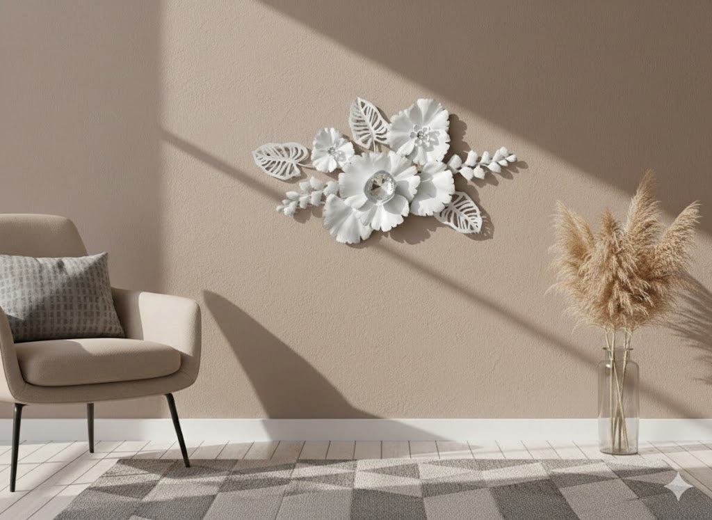 Adorno metálico decorativo para pared.